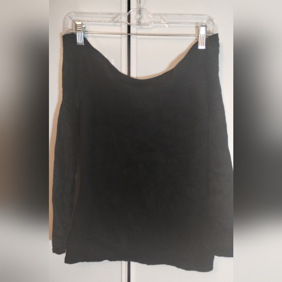 Theory Women Velvety Off Shoulder Top Sz M - Picture 2 of 3